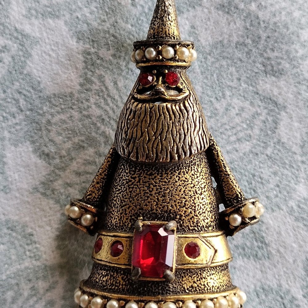 Vintage Santa Pin